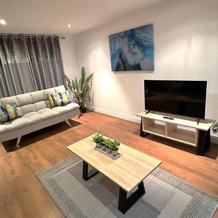 3Br House Ossett-Wakefield, Free Parking 3 Cars Wi Fi Long Stays Exteriér fotografie