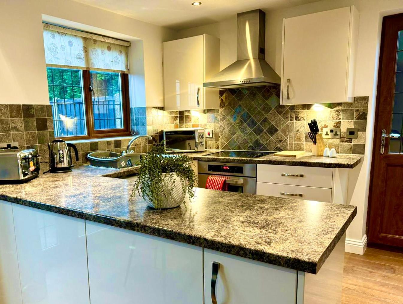 3Br House Ossett-Wakefield, Free Parking 3 Cars Wi Fi Long Stays Exteriér fotografie