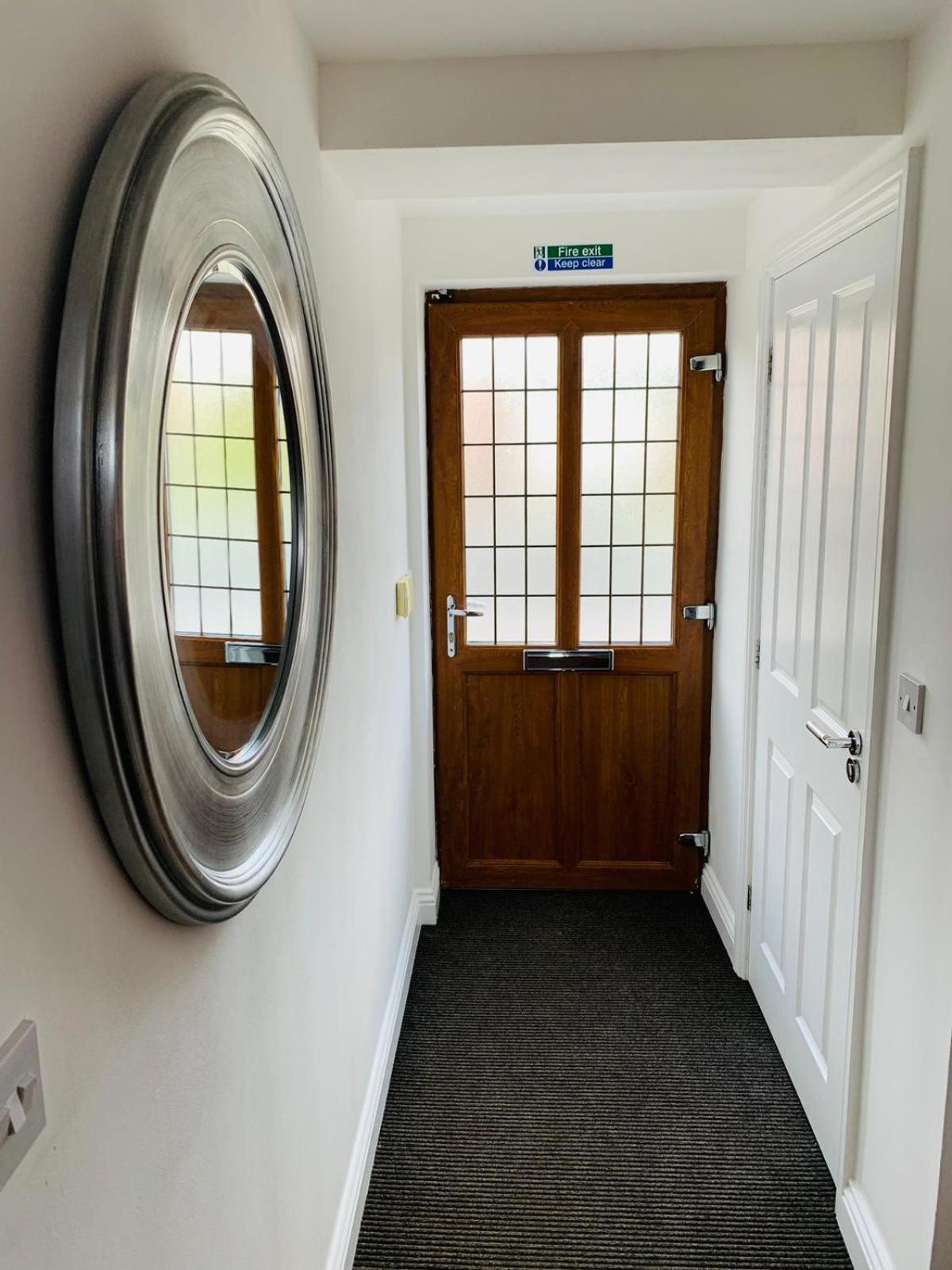 3Br House Ossett-Wakefield, Free Parking 3 Cars Wi Fi Long Stays Exteriér fotografie