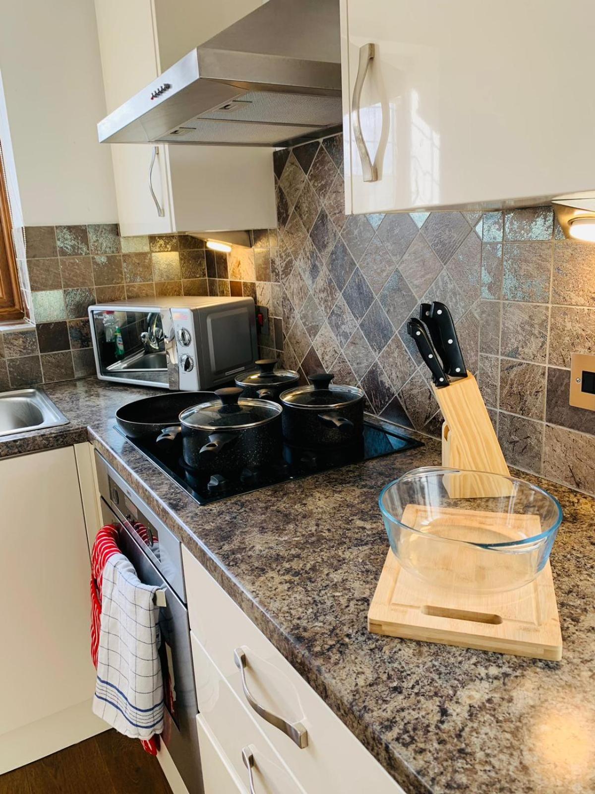 3Br House Ossett-Wakefield, Free Parking 3 Cars Wi Fi Long Stays Exteriér fotografie
