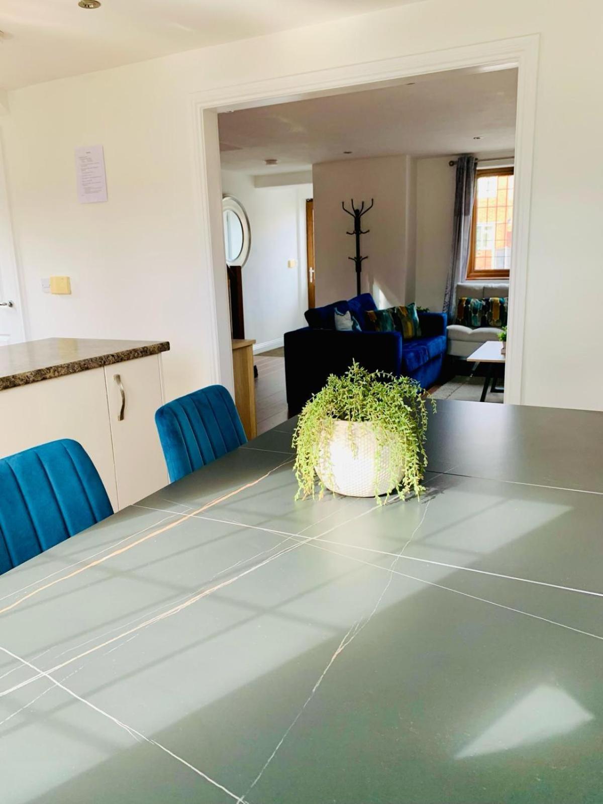 3Br House Ossett-Wakefield, Free Parking 3 Cars Wi Fi Long Stays Exteriér fotografie